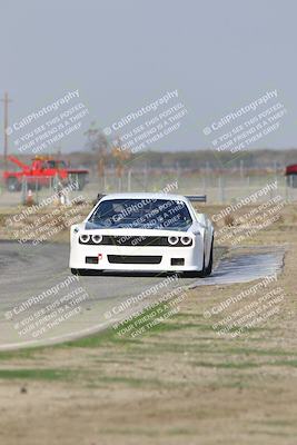 media/Oct-25-2025-CalClub SCCA (Sat) [[34c778dfbe]]/Group 3/Qualifying/